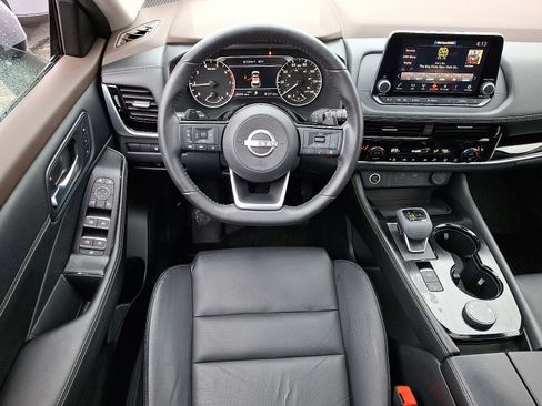 Certified 2023 Nissan Rogue SL image 2