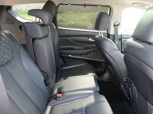 Used 2022 Hyundai Santa Fe Limited image 23