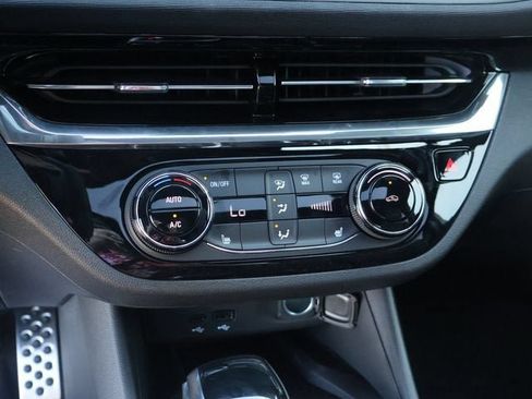 New 2026 Buick Envista Sport Touring w/ Studio Series FWD image 34