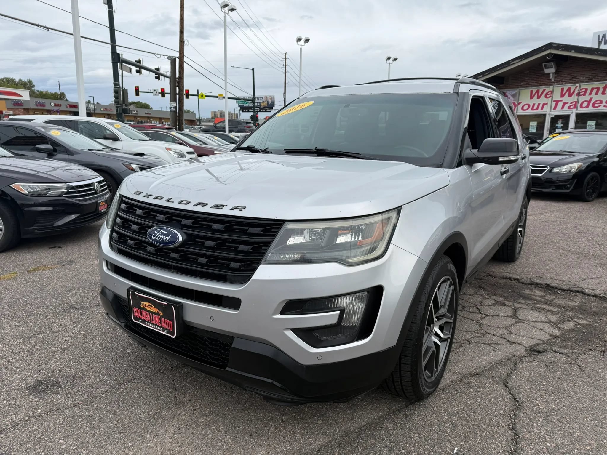 Used 2016 Ford Explorer Sport AWD/4WD image 4