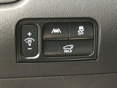 Used 2021 Kia Sorento EX w/ EX AWD X-Line Package image 4