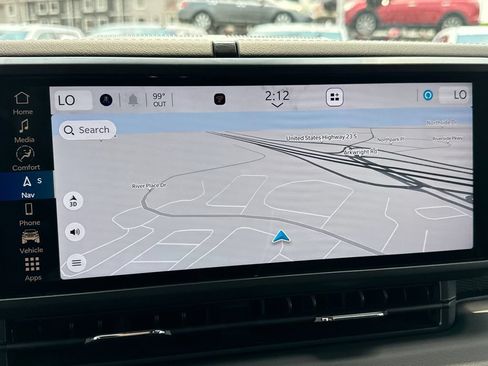 Used 2024 Jeep Wrangler Unlimited Rubicon w/ Technology Group AWD/4WD image 29