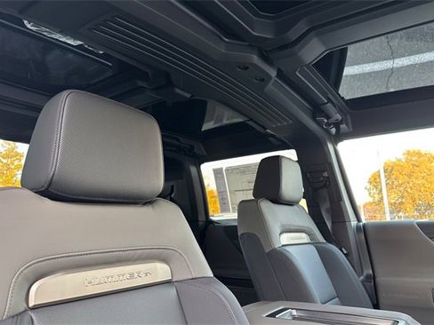 New 2025 GMC Hummer EV 2X image 16