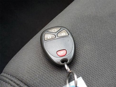 Used 2011 Chevrolet Traverse LT w/ Personal Connectivity Package image 27