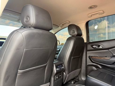 Used 2022 GMC Acadia Denali FWD image 20
