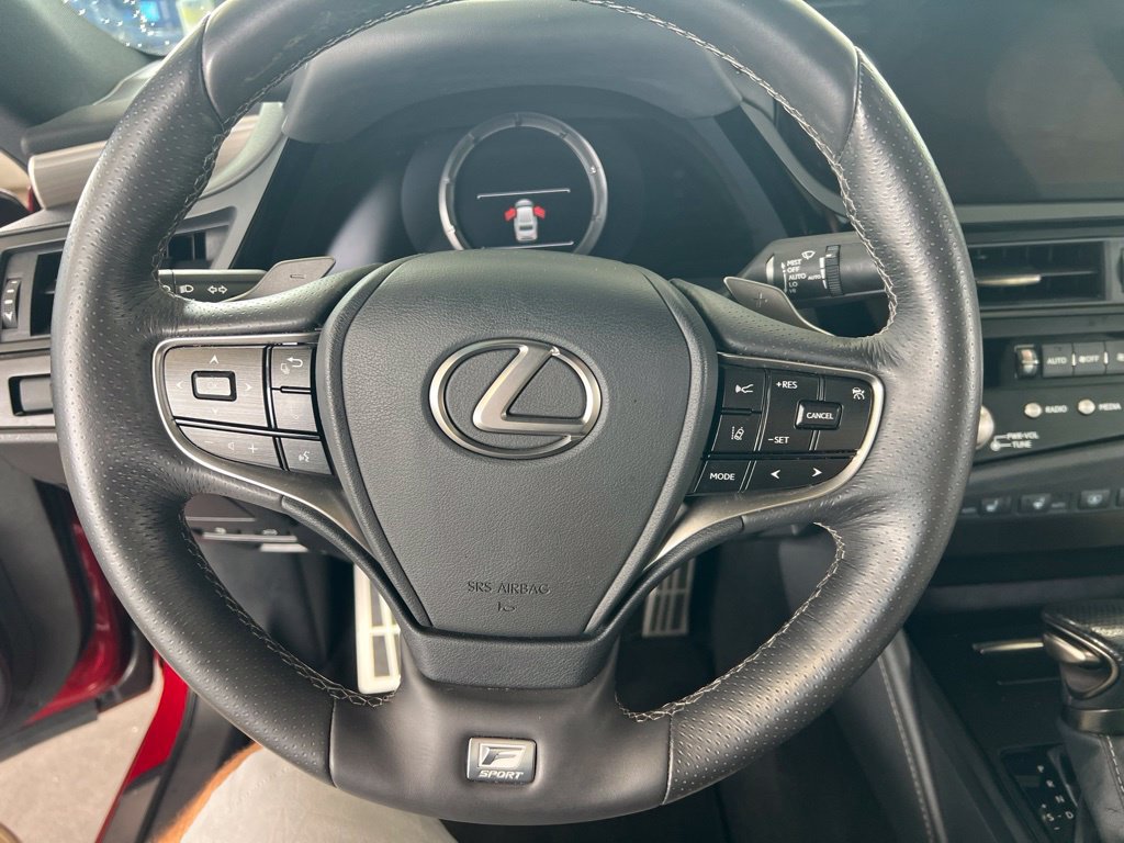 Used 2023 Lexus ES 300h F Sport w/ Accessory Package (Z1) FWD image 31
