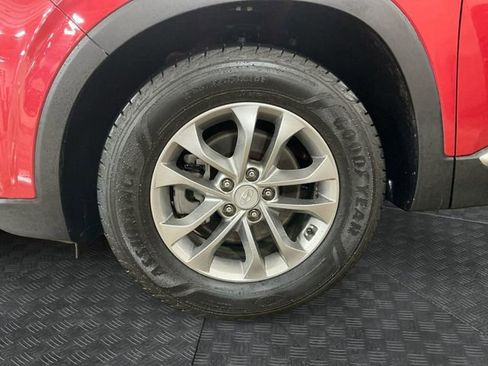 Used 2020 Hyundai Santa Fe SE image 15