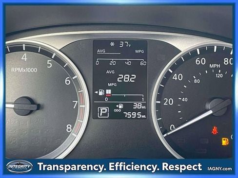 Certified 2025 Nissan Kicks Play S image 25