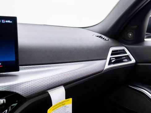 Certified 2025 BMW 330i xDrive Sedan w/ Premium Package image 23