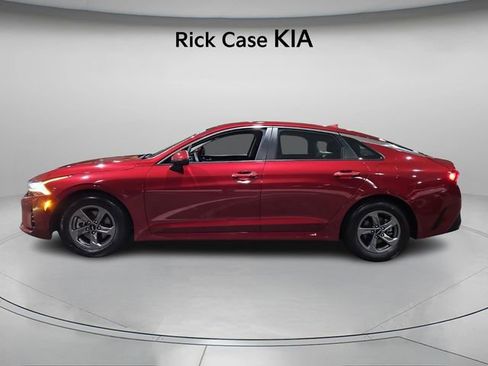 Used 2022 Kia K5 LXS image 3