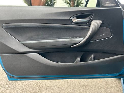 Used 2017 BMW M2 image 23