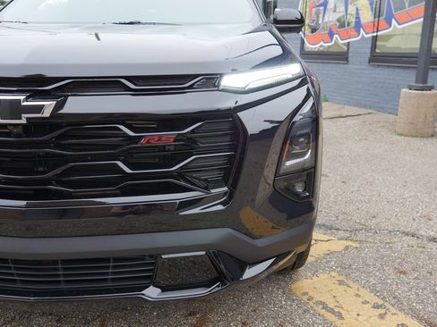 New 2027 Chevrolet Equinox RS w/ Safety and Technology Package AWD/4WD image 3