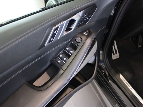 Used 2023 BMW X5 M50i AWD/4WD image 29
