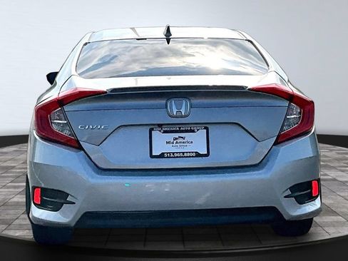 Used 2016 Honda Civic EX-T image 4