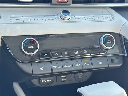 New 2026 Hyundai Elantra Limited FWD image 21