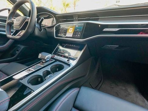 Used 2025 Audi RS 6 performance image 94