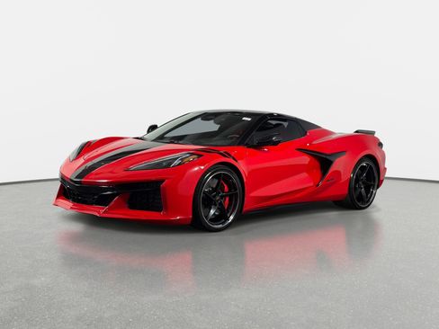 Used 2025 Chevrolet Corvette E-Ray AWD/4WD image 20