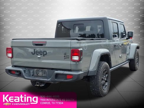 Used 2021 Jeep Gladiator Sport AWD/4WD image 6