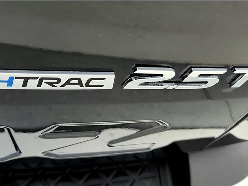 Used 2022 Hyundai Santa Cruz SEL Premium image 25