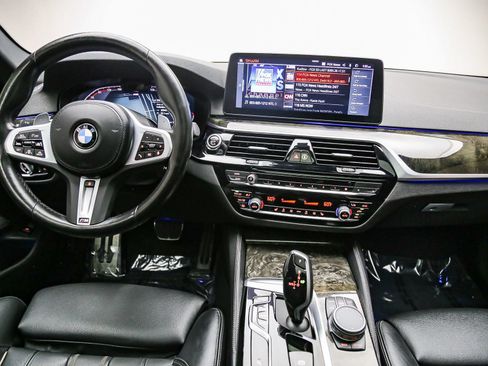Used 2023 BMW 540i w/ M Sport Package RWD image 13