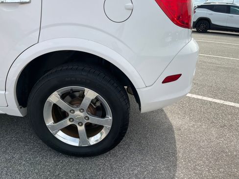 Used 2014 Chevrolet Captiva Sport LT image 9