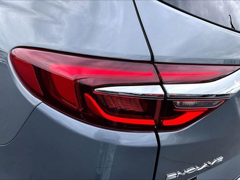 Used 2020 Buick Enclave Essence image 31