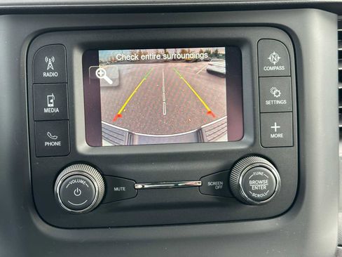 Used 2024 RAM 2500 Tradesman w/ Chrome Appearance Group image 29