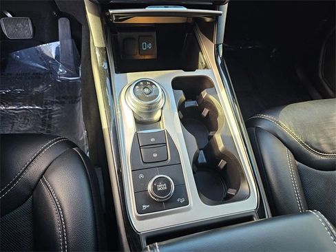 Used 2024 Ford Explorer ST w/ Equipment Group 401A image 23