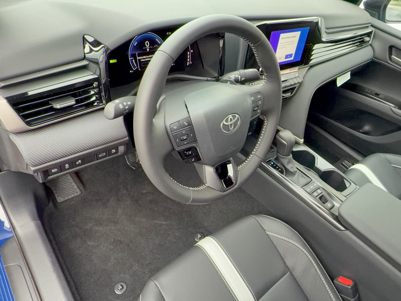 Used 2026 Toyota Camry SE FWD image 4