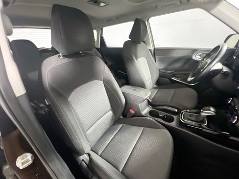 Used 2023 Kia Soul EX FWD image 30