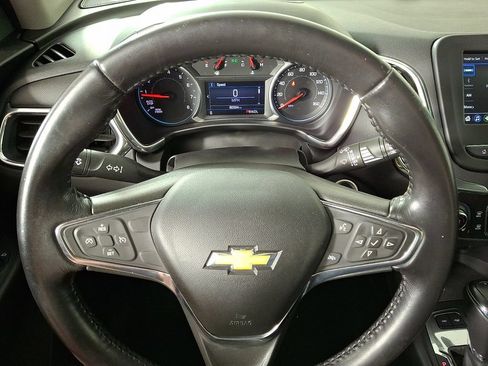 Used 2019 Chevrolet Equinox LT AWD/4WD image 18