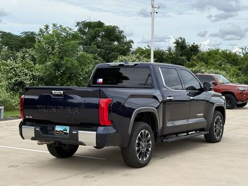 Used 2025 Toyota Tundra Limited AWD/4WD image 4