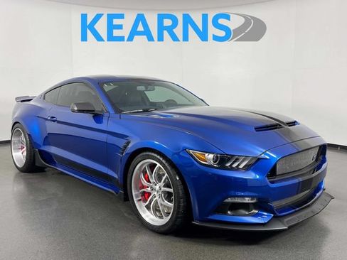 Used 2017 Ford Mustang GT Premium w/ Equipment Group 401A RWD image 1