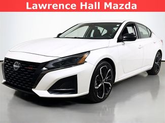 Used 2024 Nissan Altima 2.5 SR video 1