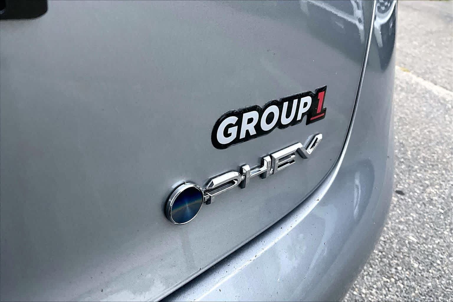 New 2026 Toyota Prius Plug-In Hybrid FWD image 15