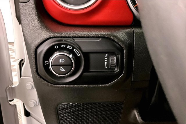 Used 2023 Jeep Gladiator Rubicon w/ LED Lighting Group AWD/4WD image 35