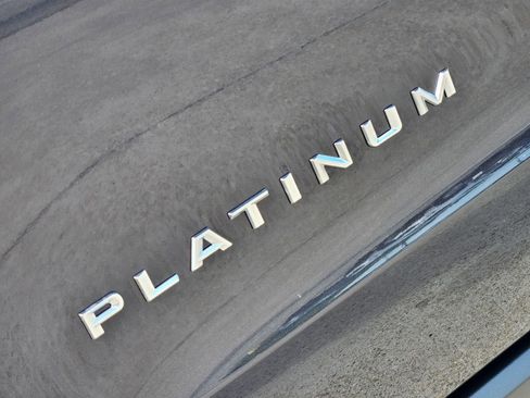 New 2026 Ford Expedition Platinum image 12