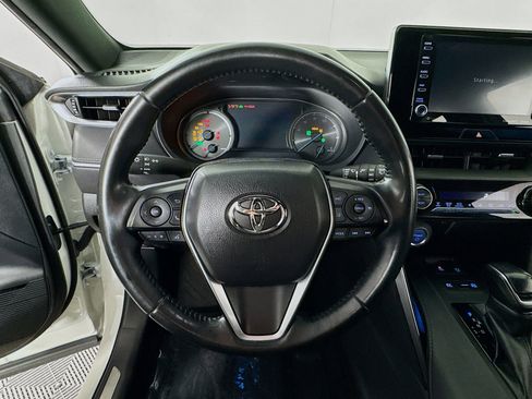 Used 2021 Toyota Venza XLE w/ Softex Package image 13