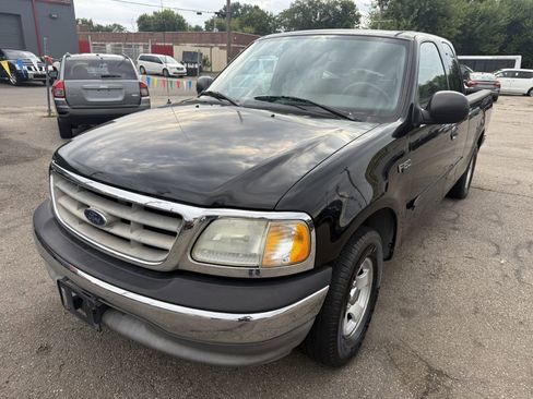 Used 2003 Ford F150 2WD SuperCab image 2