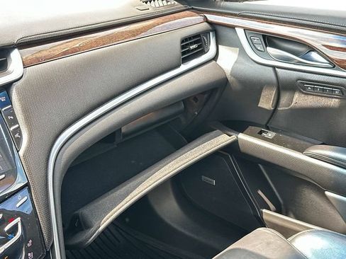 Used 2015 Cadillac XTS Luxury w/ Driver Awareness Package FWD image 32