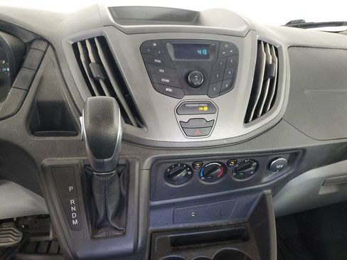 Used 2017 Ford Transit 250 130 Low Roof w/ Exterior Upgrade Package RWD image 18