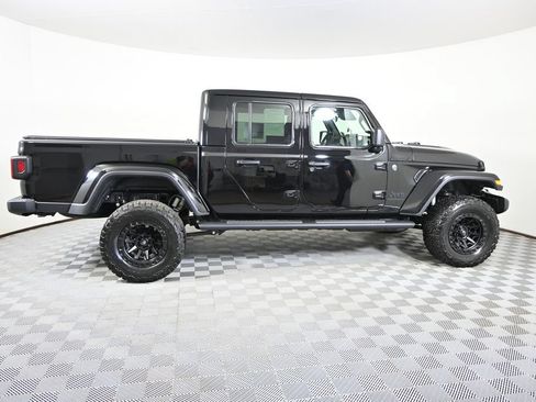 Used 2026 Jeep Gladiator Sport AWD/4WD image 8