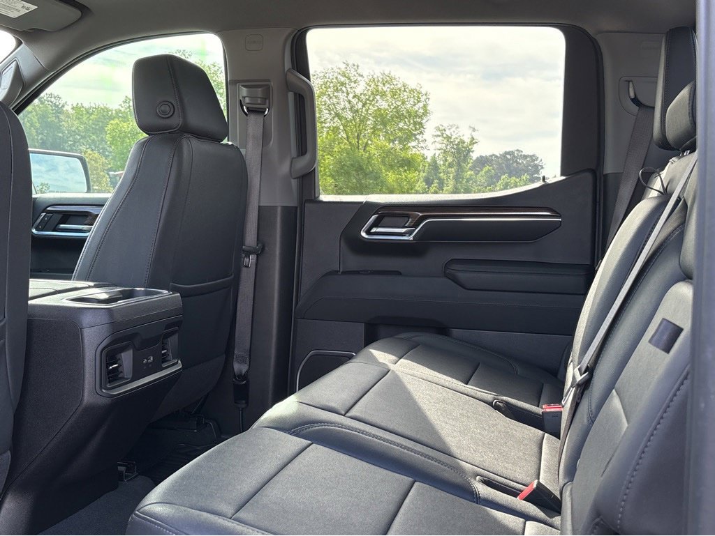 Used 2024 Chevrolet Silverado 1500 RST w/ All Star Edition Plus AWD/4WD image 14