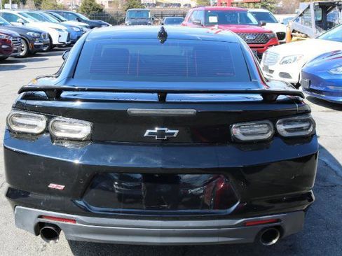 Used 2020 Chevrolet Camaro SS image 2