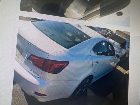 Used 2010 Lexus IS 250 RWD image 8