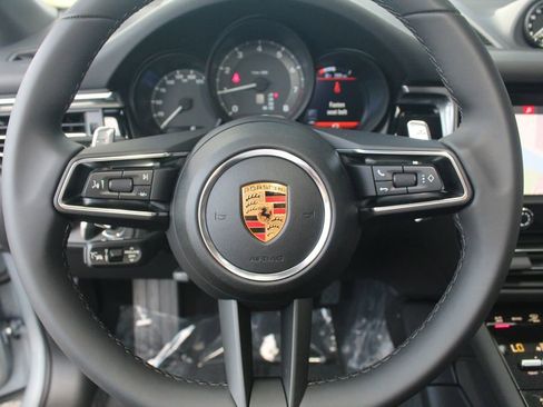 New 2026 Porsche Macan AWD/4WD image 18