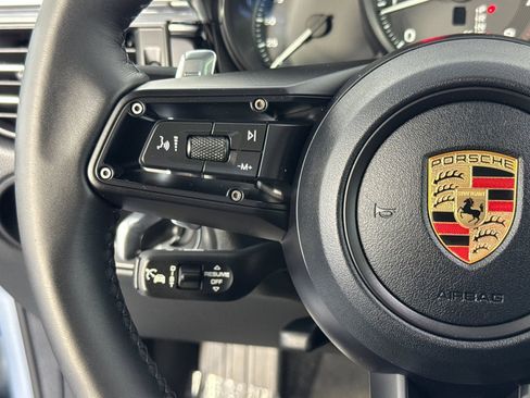 Certified 2026 Porsche Macan AWD/4WD image 27