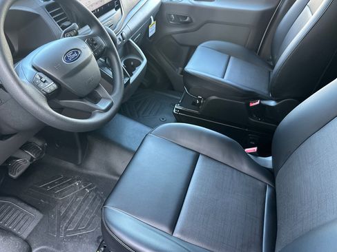 New 2026 Ford Transit 250 148 Medium Roof w/ Load Area Protection Package image 10