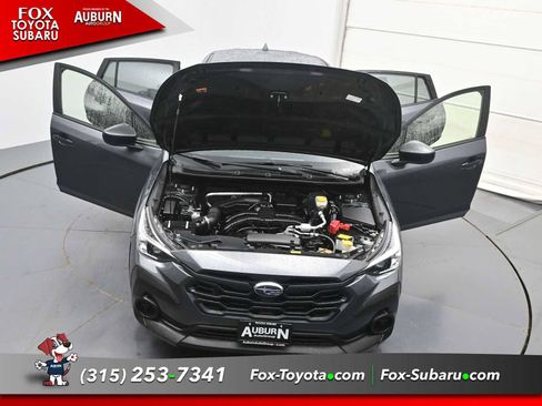 Used 2024 Subaru Crosstrek 2.0i AWD/4WD image 39