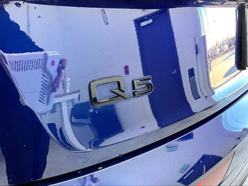 Used 2022 Audi Q5 2.0T Premium image 41